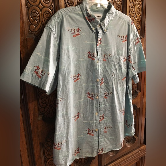 Mens button down and collar shirt. - Picture 3 of 16